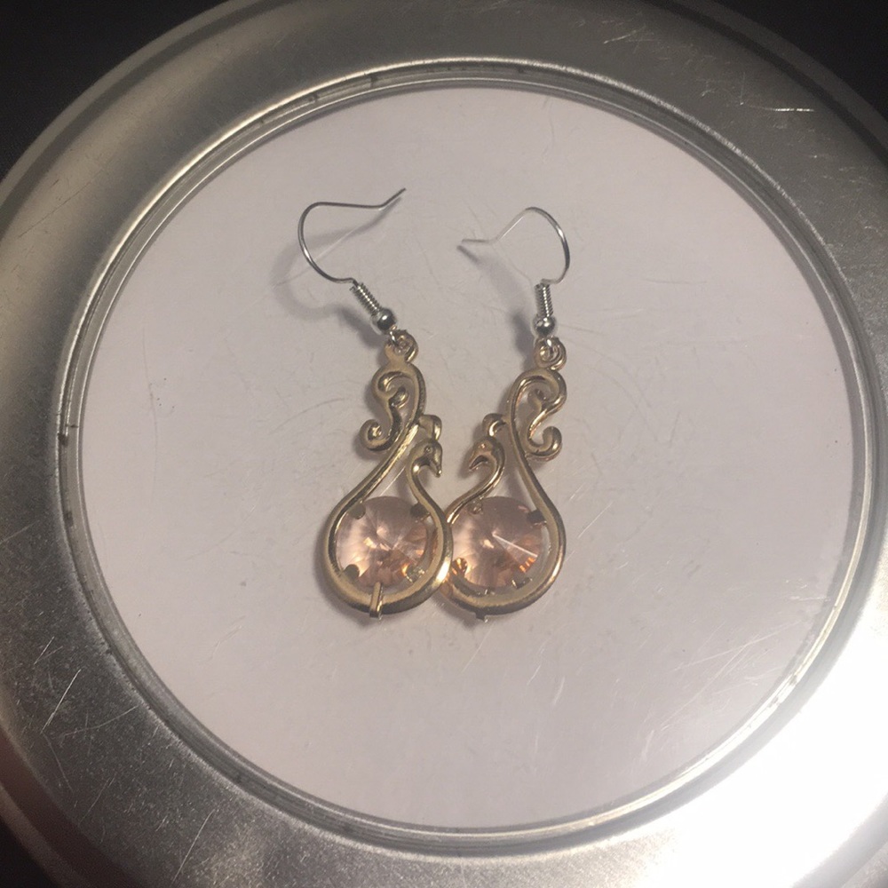 UNIQUE Swan Earrings